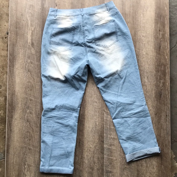 AWESOME Hi Rise Floral Festival Jeans Size 14 - Picture 3 of 8